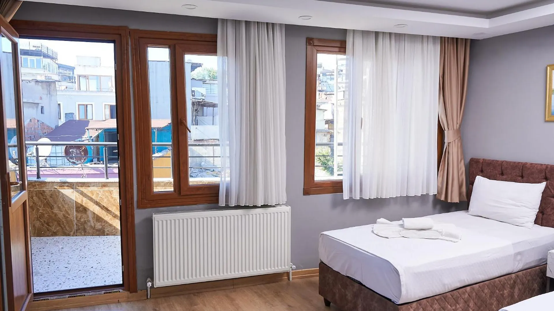 Pequena Casa Apart Istanbul Turkey